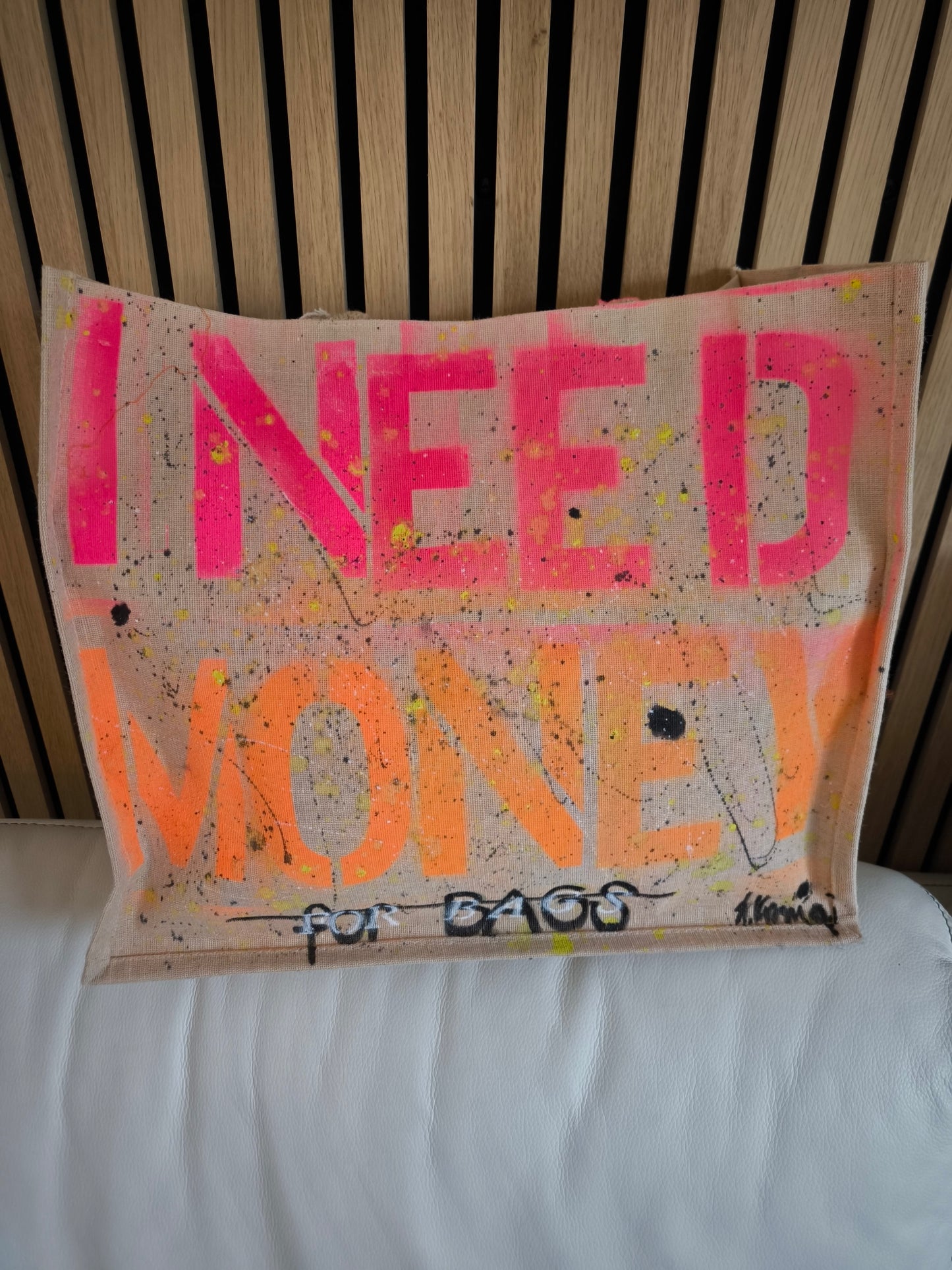 I need Money- Bag