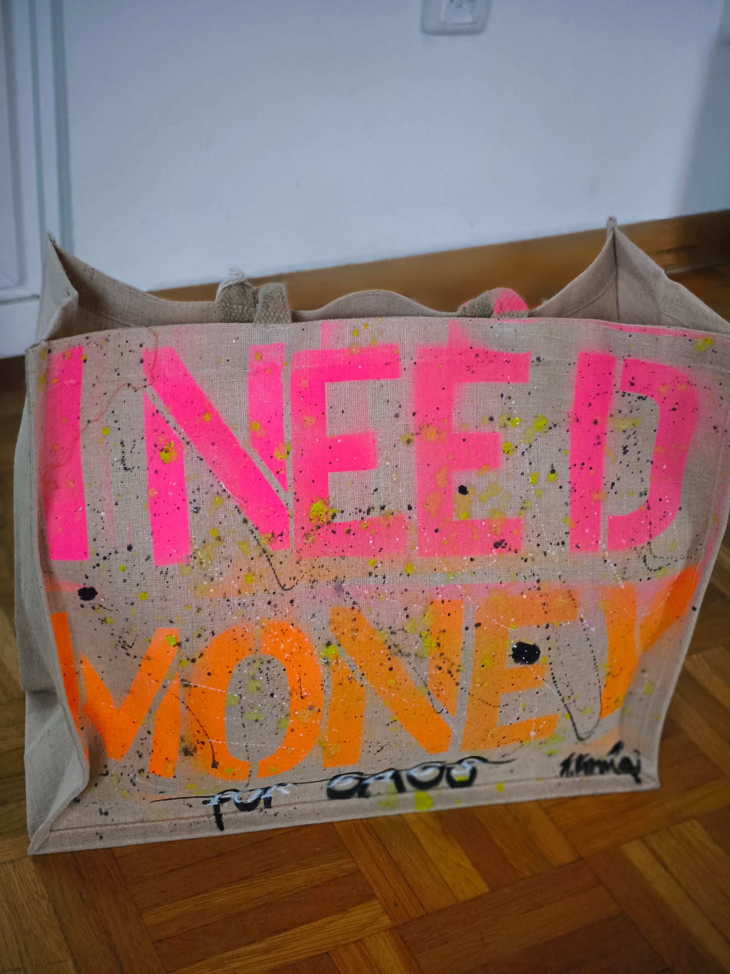 I need Money- Bag